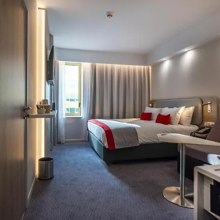 Отель Express - - Grand Arenas By Ihg Ницца