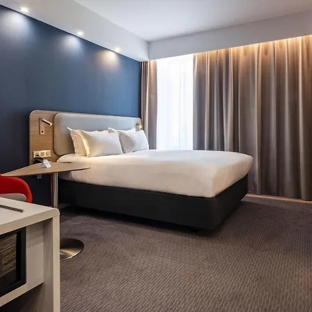 Express - - Grand Arenas By Ihg Ницца